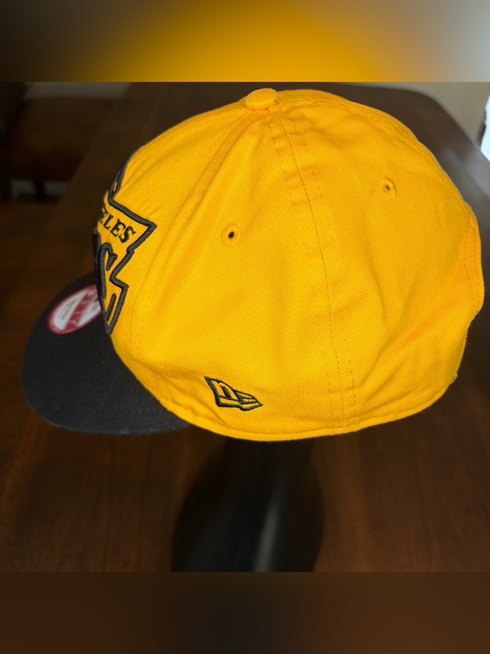New Era 9FIFTY Los Angeles Lakers Hardwood Classics Big Spell Out Snapback M-L - Picture 6 of 11